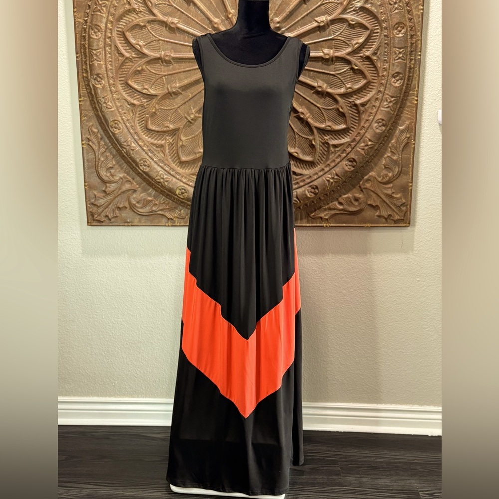 Black and Coral Sleeveless Maxi Dress